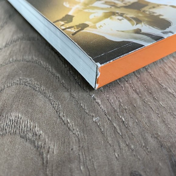 2004 Texas Longhorns Baseball Media Guide UT University Of Texas Longhorns - Picture 8 of 8